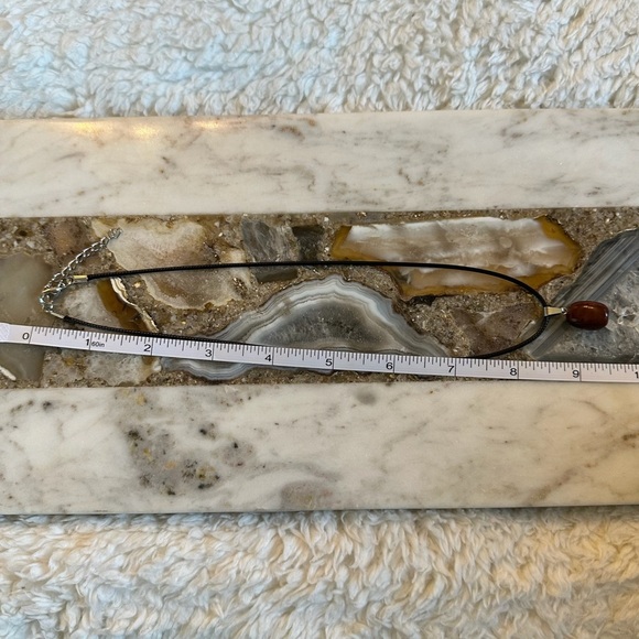 3110 Chic Brown Polished Stone Pendant Necklace - Picture 3 of 4